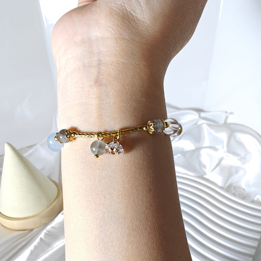 Stretchy Labradorite, Aquamarine & Clear Quartz Bracelet