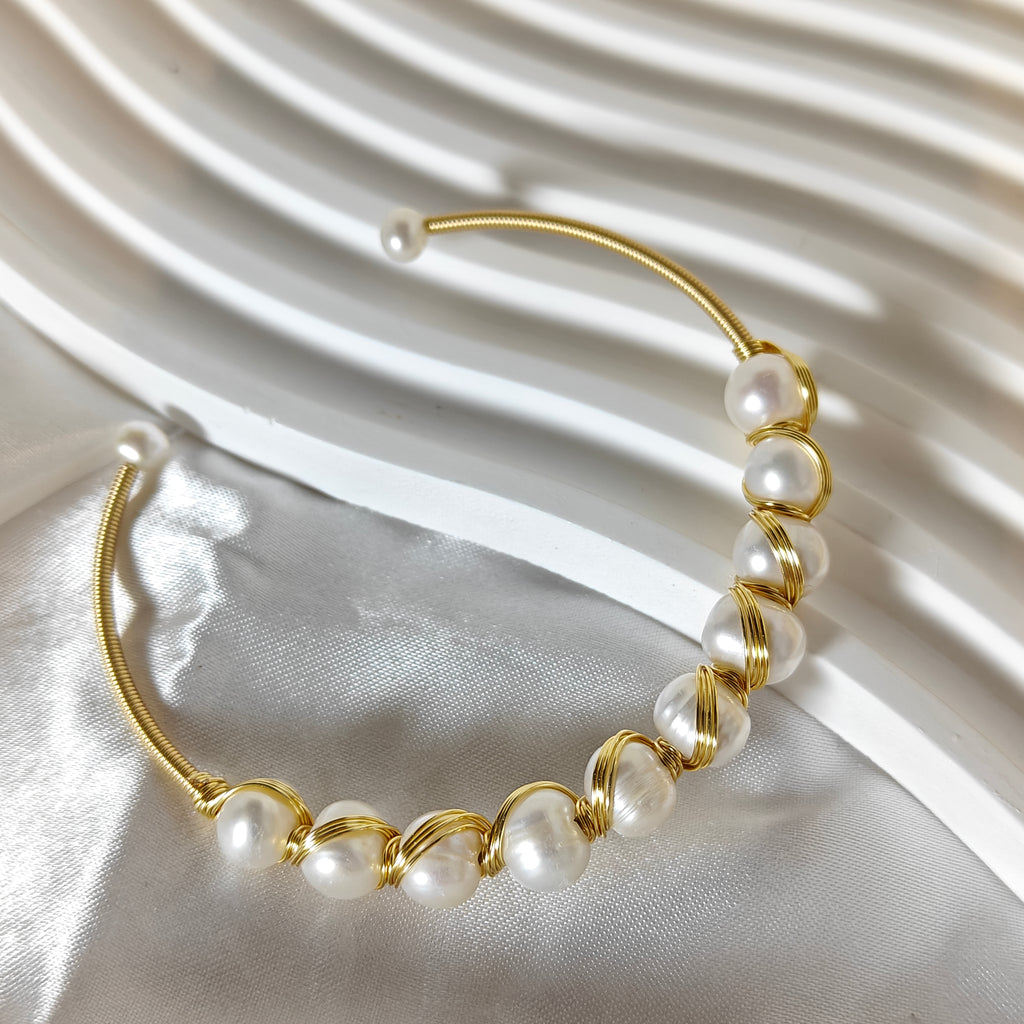 Handmade Freshwater Pearl Bracelet