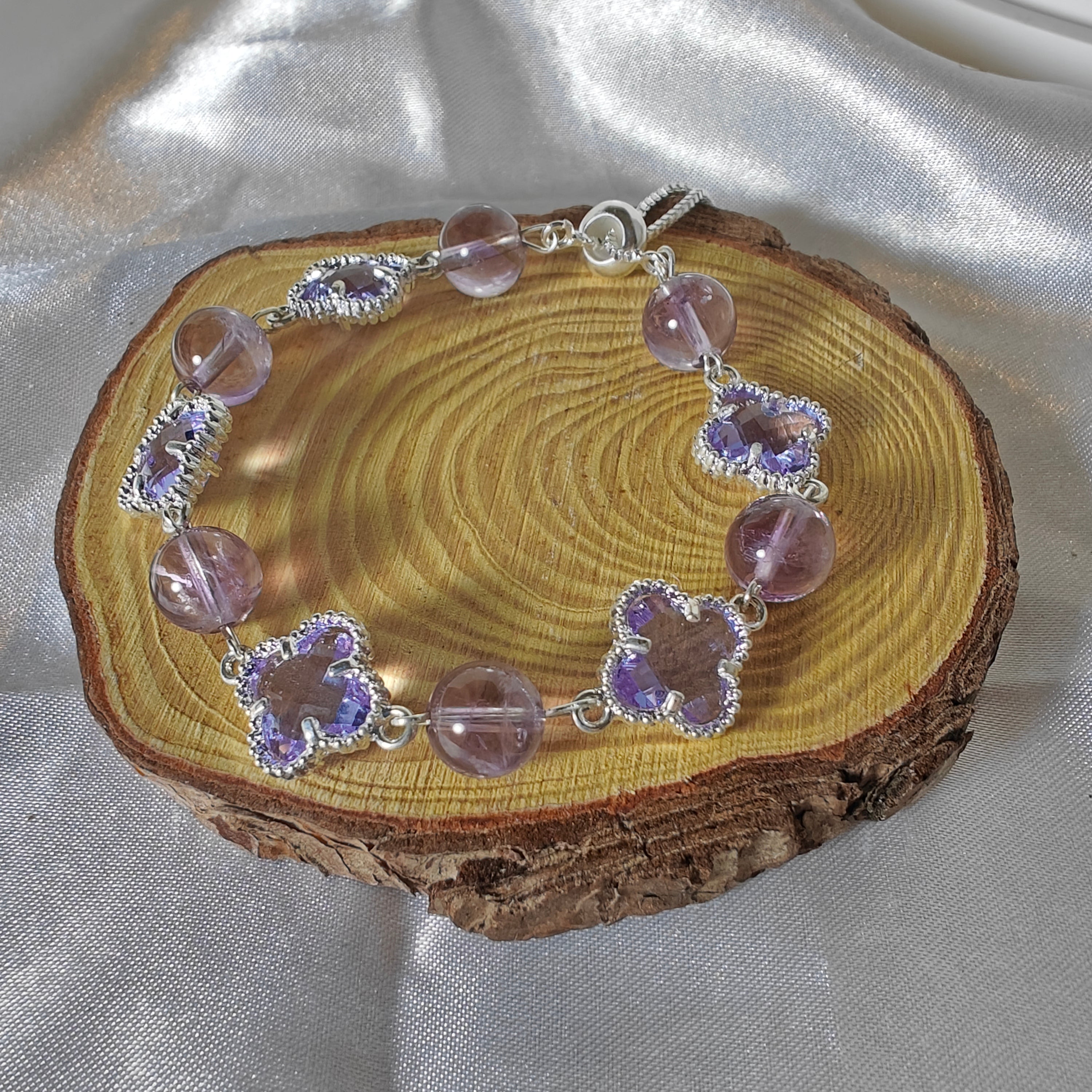 Amethyst Bracelet with Four-Leaf Clover Charms – Adjustable Slider