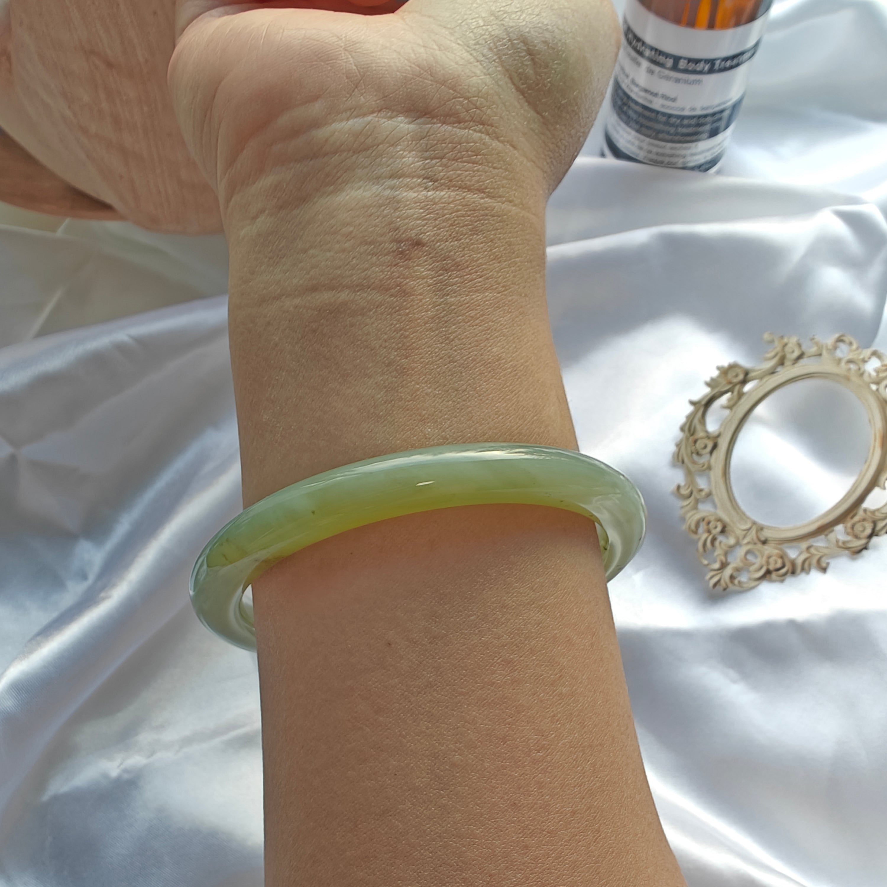 Green Jade Bangle
