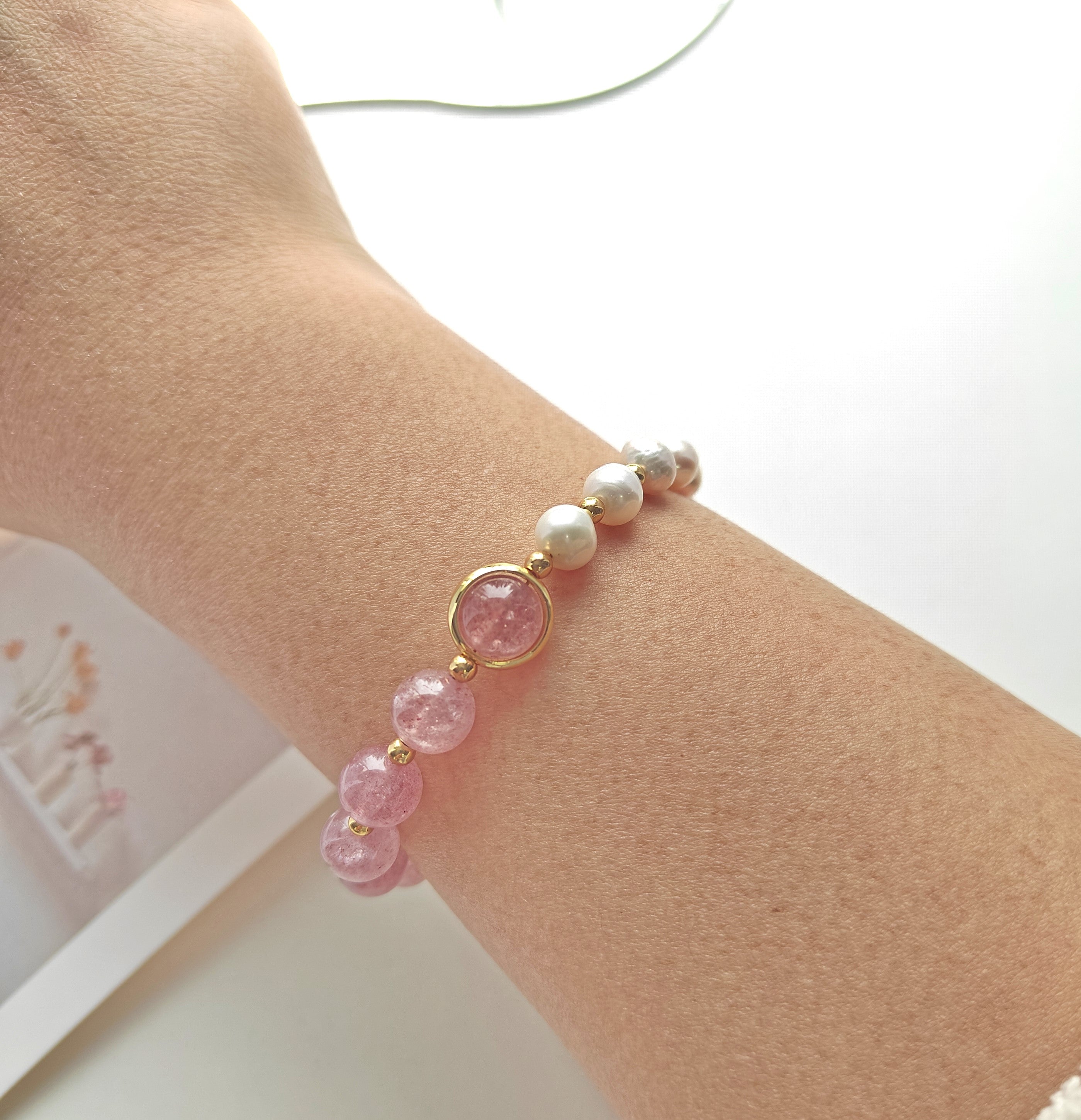 Adjustable Strawberry Quartz and Fresh Water Pearl Bracelet