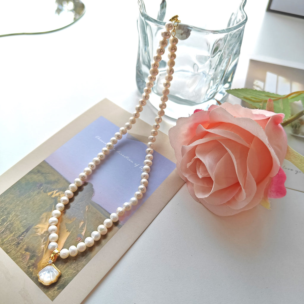 Freshwater Pearl Necklace with Mother-of-Pearl Pendant