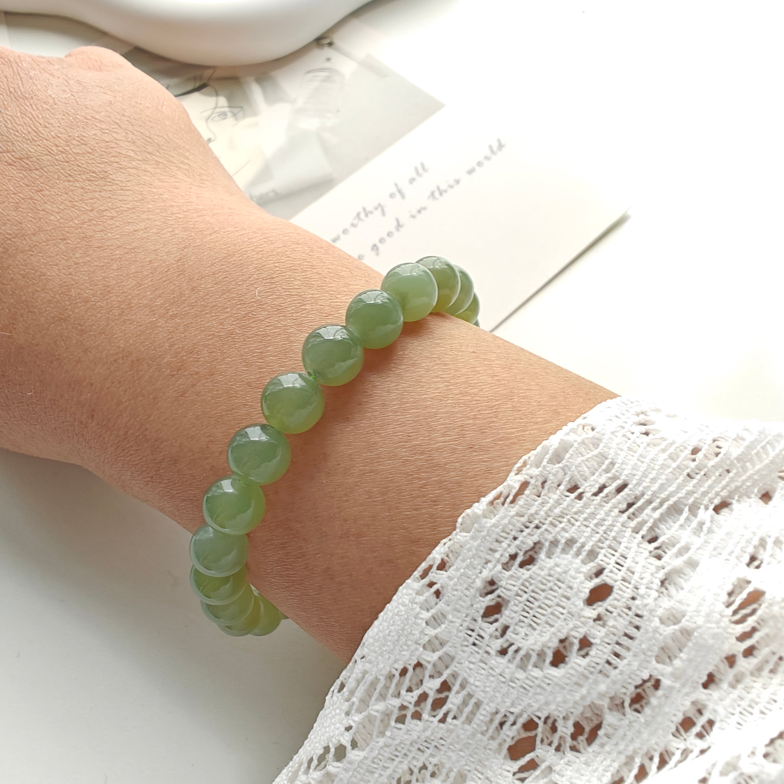 Light Green Jade Bracelet – Natural 8mm Jade Beaded Bracelet