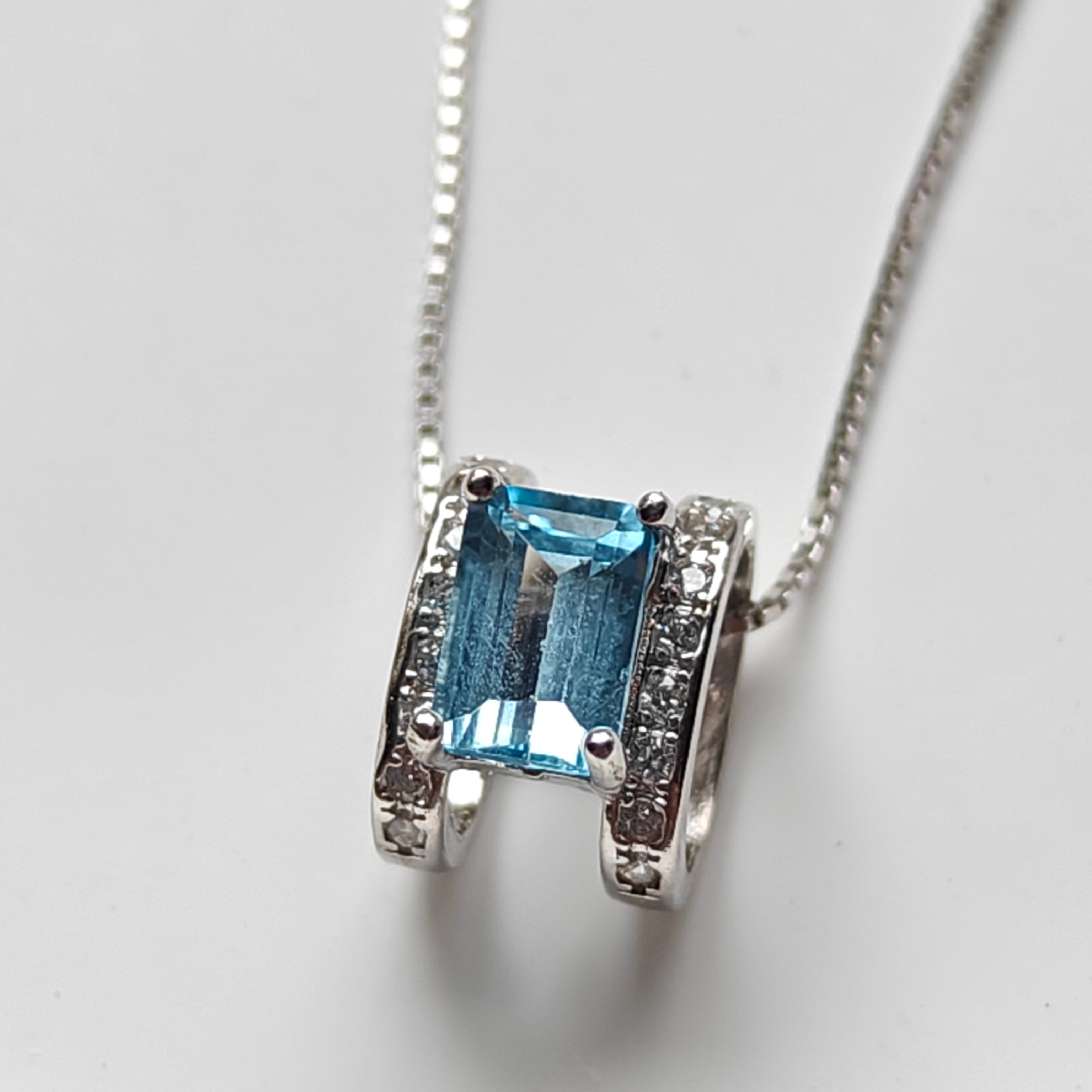 Topaz H Pendant Necklace | S925 Sterling Silver Letter Necklace | Minimalist Gemstone Jewelry