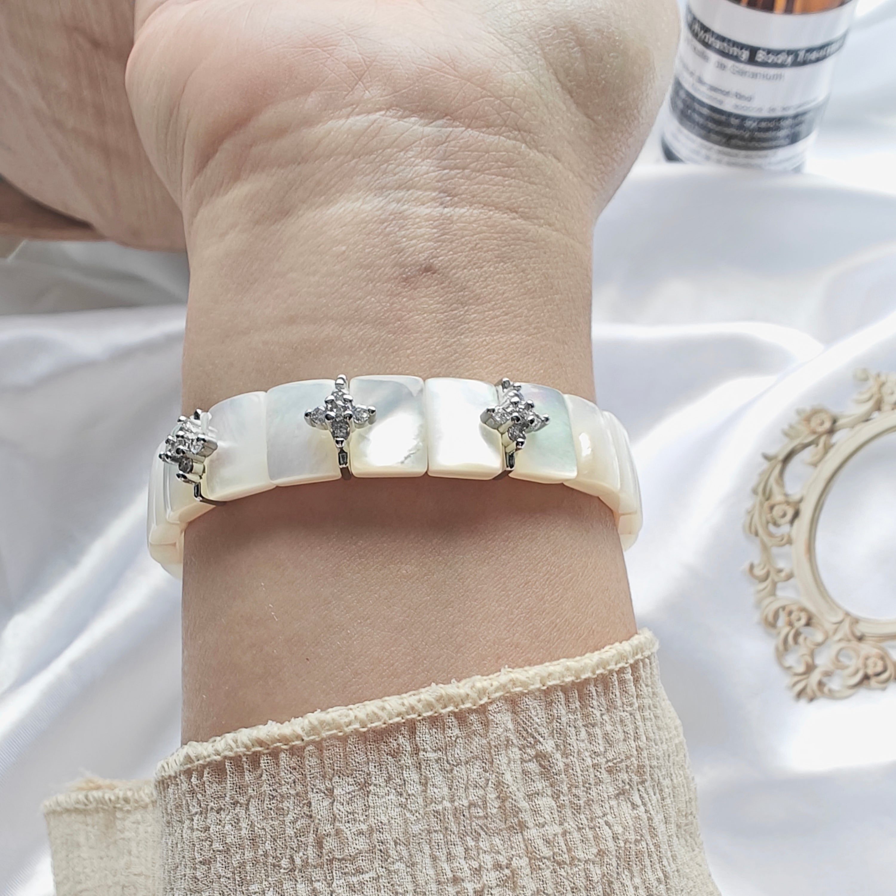 Stretchy Segmented Bangle Bracelet – Pintada Albina