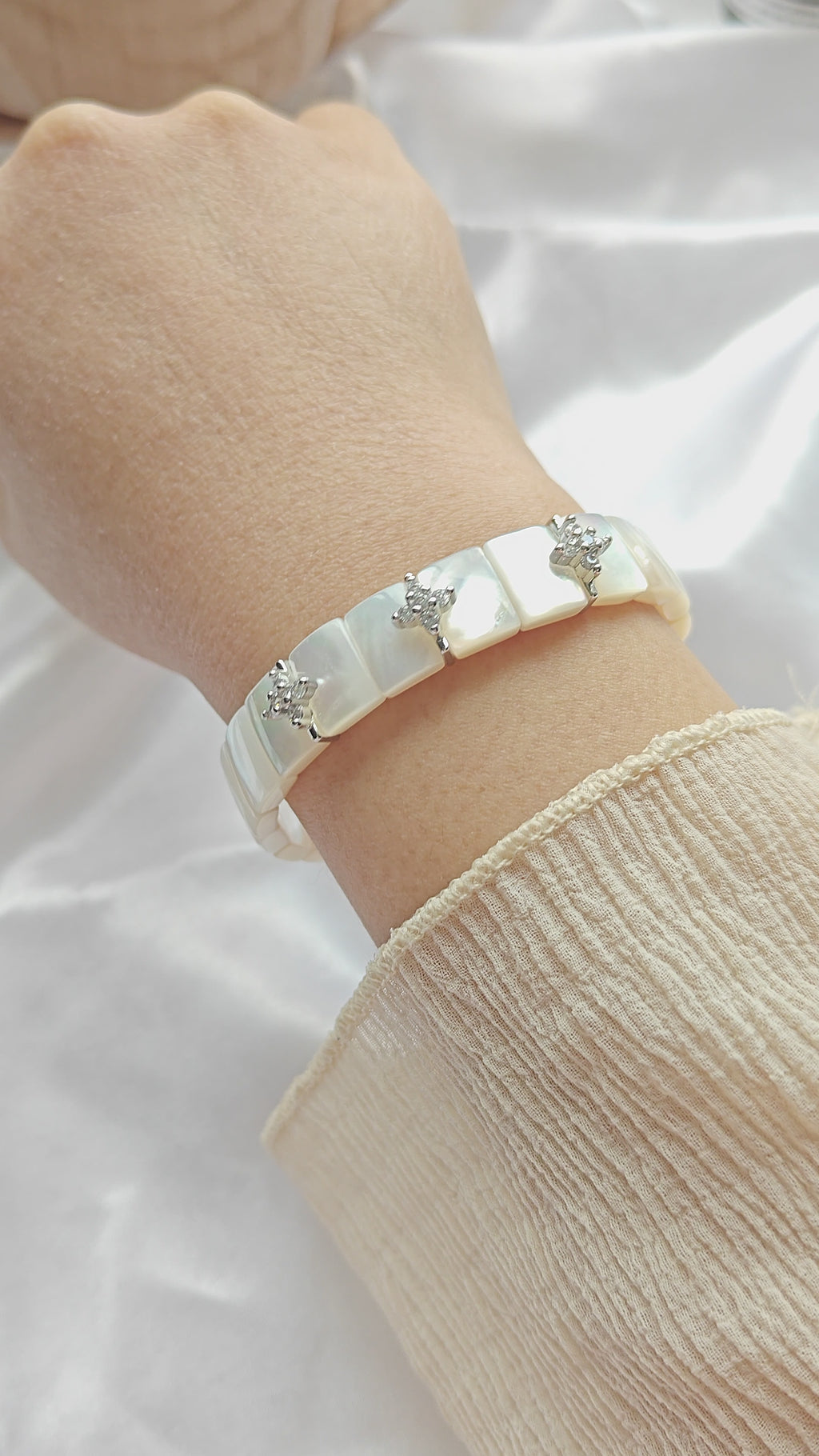 Stretchy Segmented Bangle Bracelet – Pintada Albina